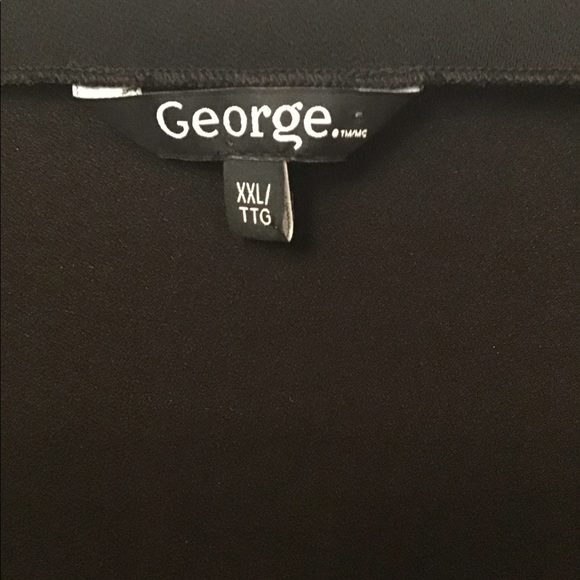 Plus Size George Top 🔥2 for $20🔥 - Picture 2 of 4